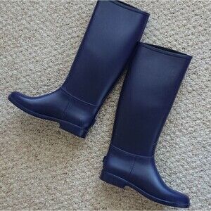 Italy rubber rain boots in navy blue size 6.5